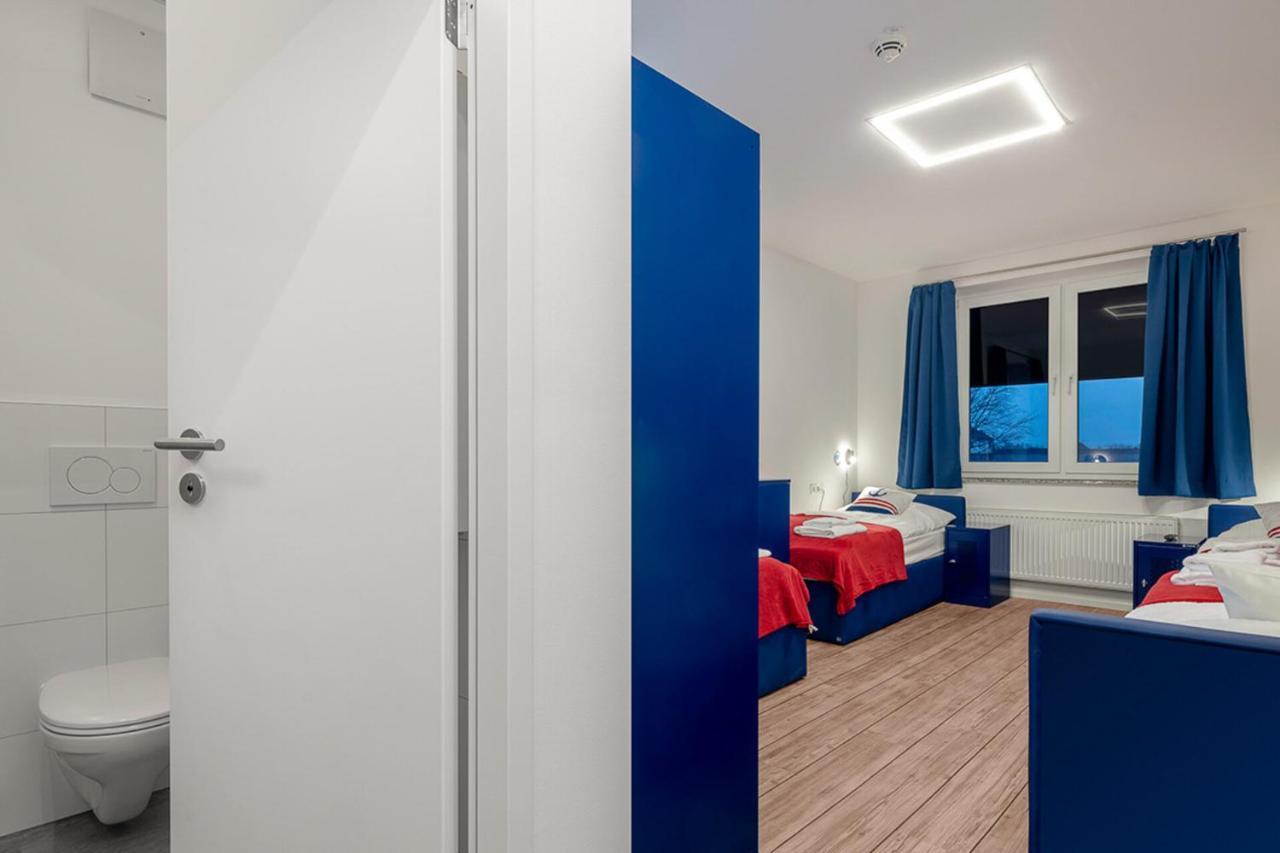 Koje Hostel Гамбург Екстер'єр фото